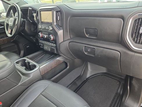 Certified 2023 GMC Sierra 2500 Denali w/ Denali Black Diamond Edition image 30