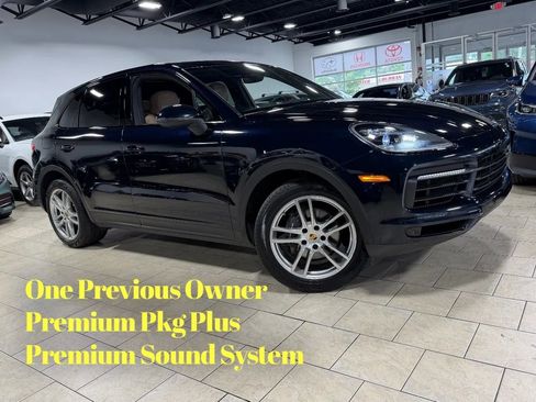 Used 2020 Porsche Cayenne AWD/4WD image 1