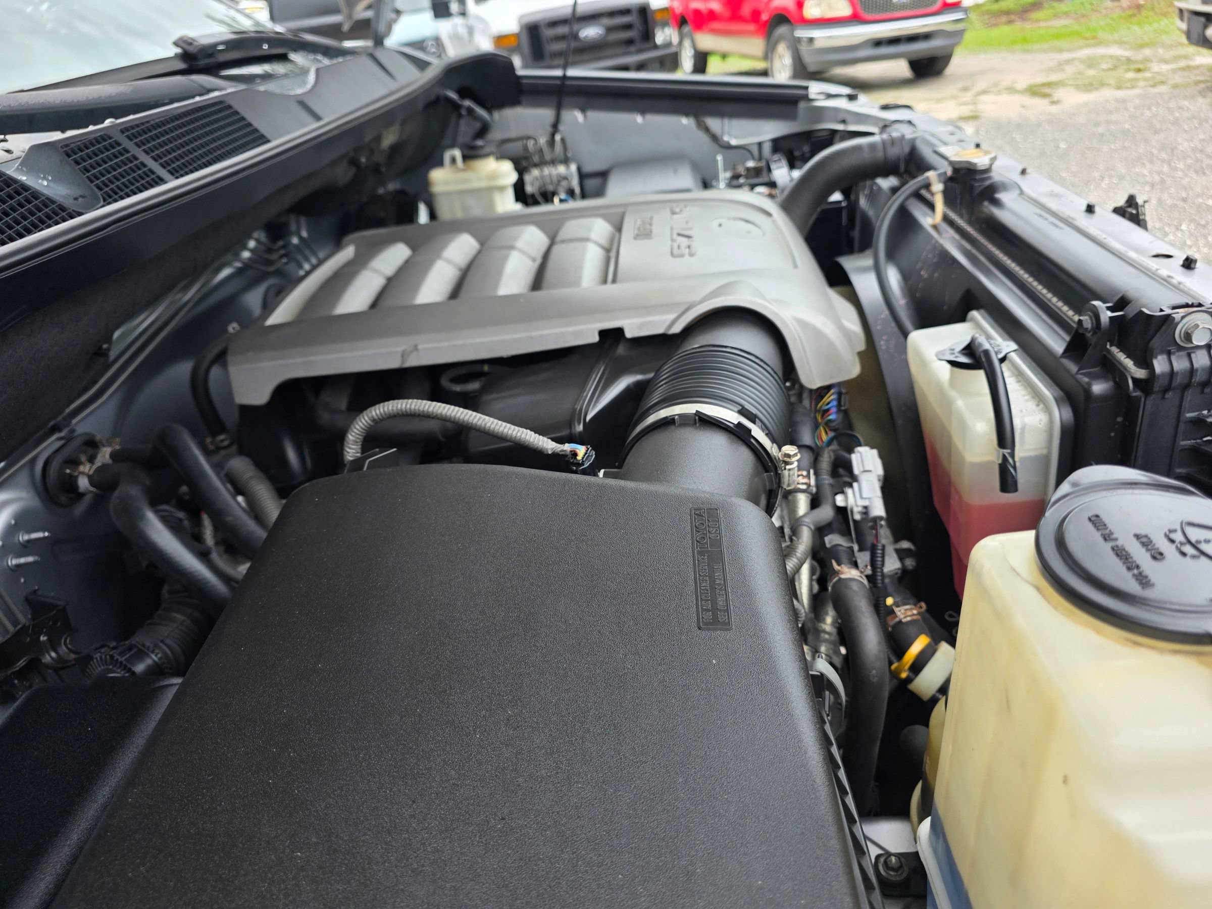 Used 2010 Toyota Tundra 2WD CrewMax w/ Tow Pkg image 43