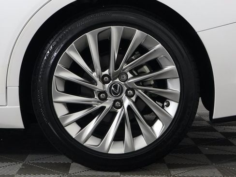 Certified 2021 Lexus ES 350 w/ Accessory Package FWD image 16