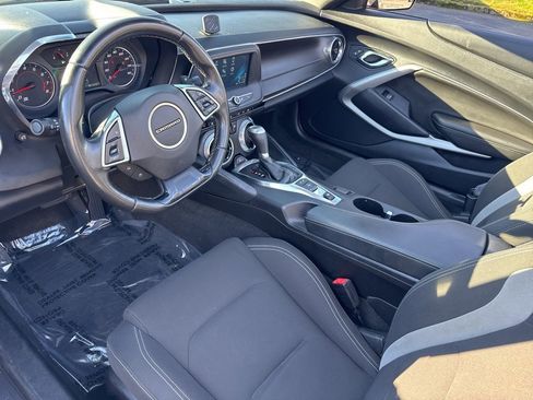 Used 2016 Chevrolet Camaro LT image 23