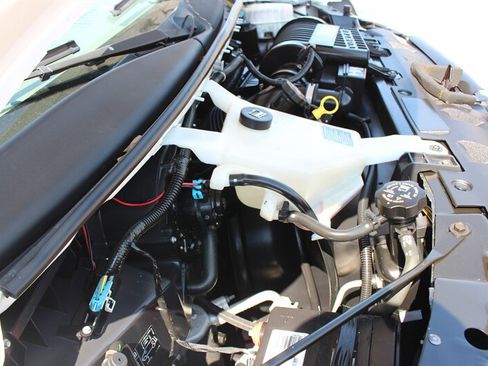 Used 2020 Chevrolet Express 3500 LT w/ LT Preferred Equipment Group RWD image 37