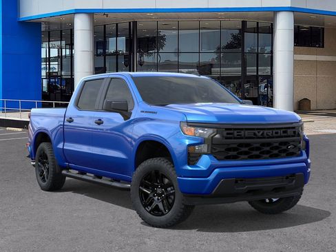 New 2026 Chevrolet Silverado 1500 Custom w/ Turbomax Blackout Package image 7