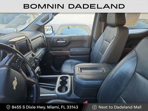 Used 2020 Chevrolet Silverado 1500 High Country w/ Technology Package image 16