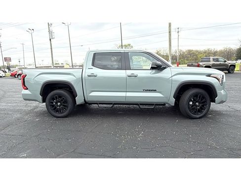 New 2026 Toyota Tundra Limited AWD/4WD image 8