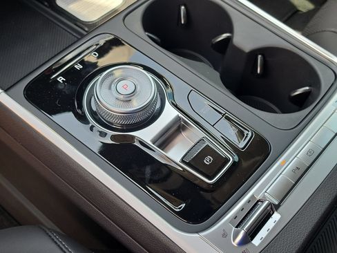 New 2026 Kia Carnival SX FWD image 28