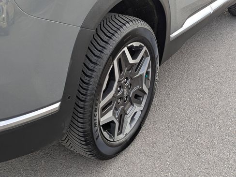 Used 2022 Hyundai Santa Fe Limited w/ Cargo Package image 13