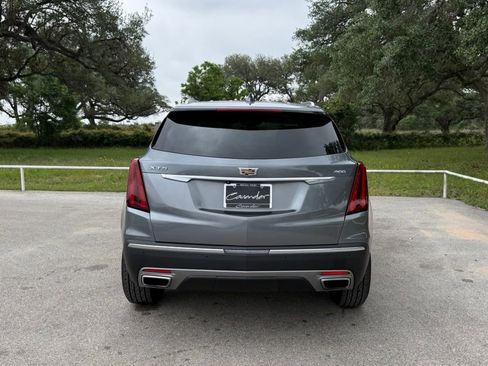 Used 2020 Cadillac XT5 Premium Luxury FWD image 6