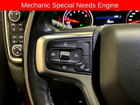 Used 2019 Chevrolet Silverado 1500 LT Trail Boss w/ Convenience Package AWD/4WD image 11