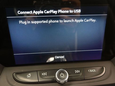 Used 2020 Chevrolet Camaro LT image 30