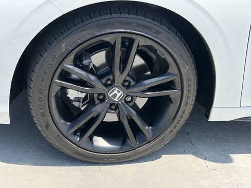 Used 2026 Honda Civic Si image 8