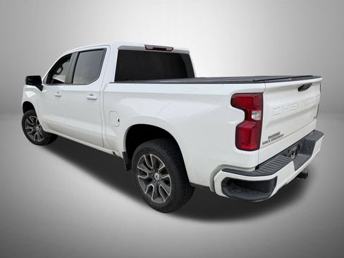 Used 2024 Chevrolet Silverado 1500 RST AWD/4WD image 3