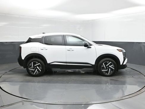 New 2026 Nissan Kicks SV image 26