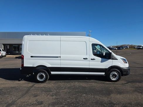 New 2026 Ford Transit 250 148 Medium Roof w/ Load Area Protection Package image 7
