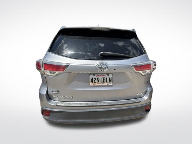 Used 2016 Toyota Highlander XLE FWD image 4