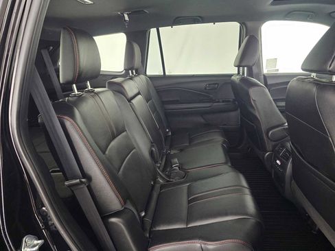 Used 2022 Honda Pilot TrailSport image 12