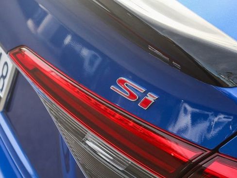 Used 2022 Honda Civic Si image 11