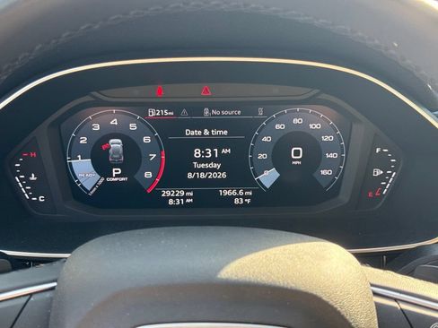 Used 2023 Audi Q3 2.0T Premium Plus w/ Premium Plus Package AWD/4WD image 17