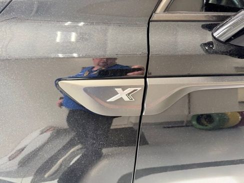 Used 2023 Kia Sorento SX Prestige image 3