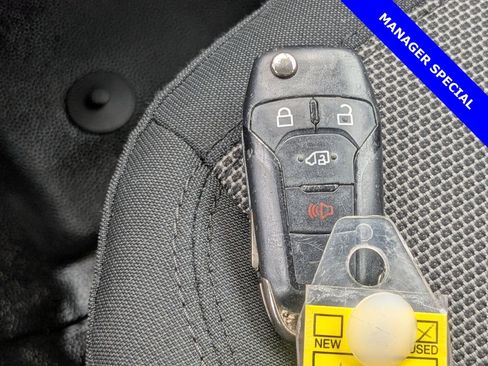 Used 2022 Ford Transit Connect XL image 30