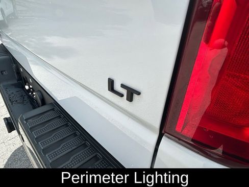 Used 2021 Chevrolet Silverado 1500 LT Trail Boss w/ Convenience Package II image 40