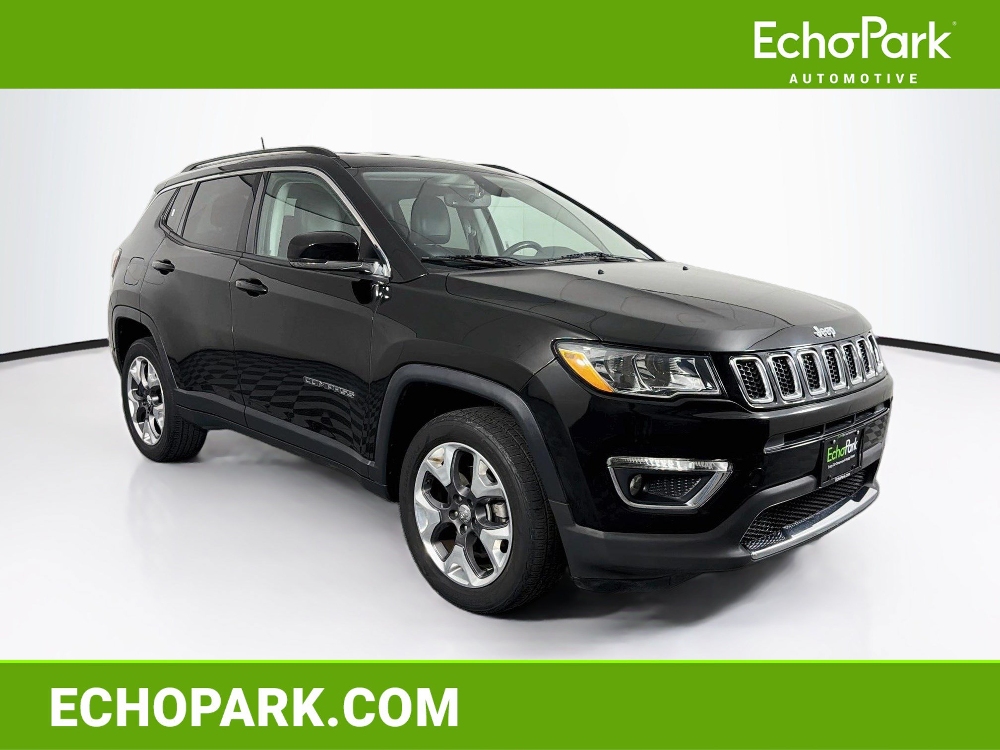 Used 2019 Jeep Compass Limited w/ Safety & Security Group AWD/4WD image 1