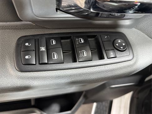 Used 2014 RAM 1500 Big Horn AWD/4WD image 26