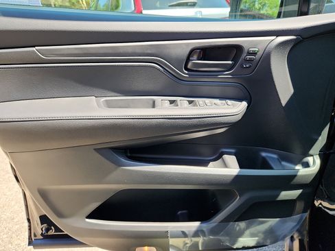 New 2026 Honda Odyssey EX-L image 8