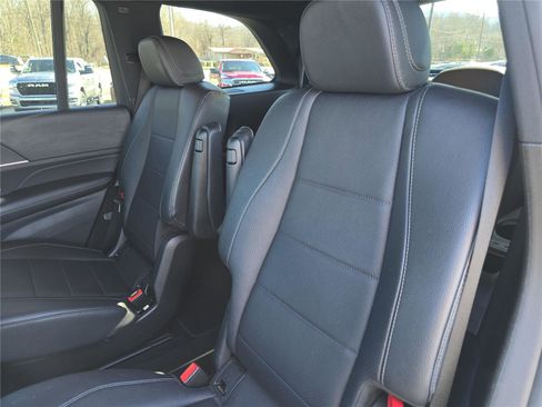 Used 2021 Mercedes-Benz GLS 450 4MATIC image 15