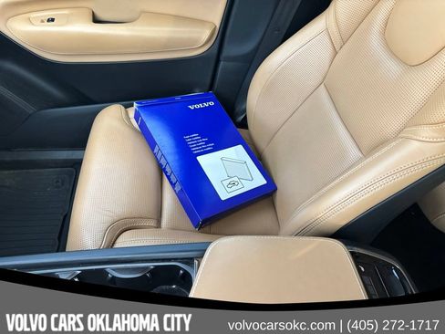 Used 2020 Volvo XC90 T6 Inscription w/ Protection Package Premier AWD/4WD image 9