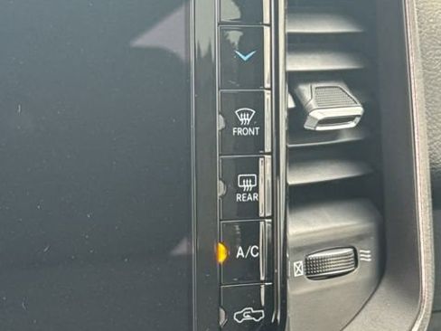 New 2026 RAM 5500 Tradesman AWD/4WD image 34