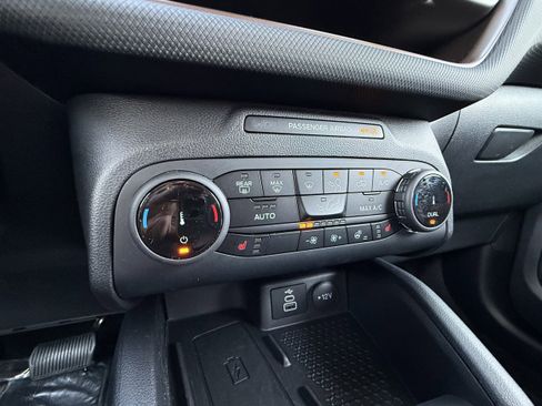 Used 2024 Ford Bronco Sport Outer Banks w/ Tech Package image 18