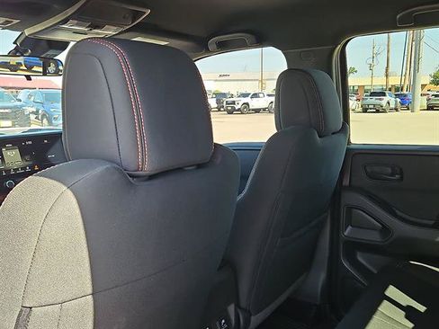 Used 2026 Nissan Frontier PRO-4X w/ Pro-4x Convenience Package AWD/4WD image 9