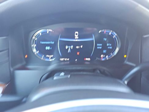 Used 2017 Cadillac Escalade ESV Luxury image 34