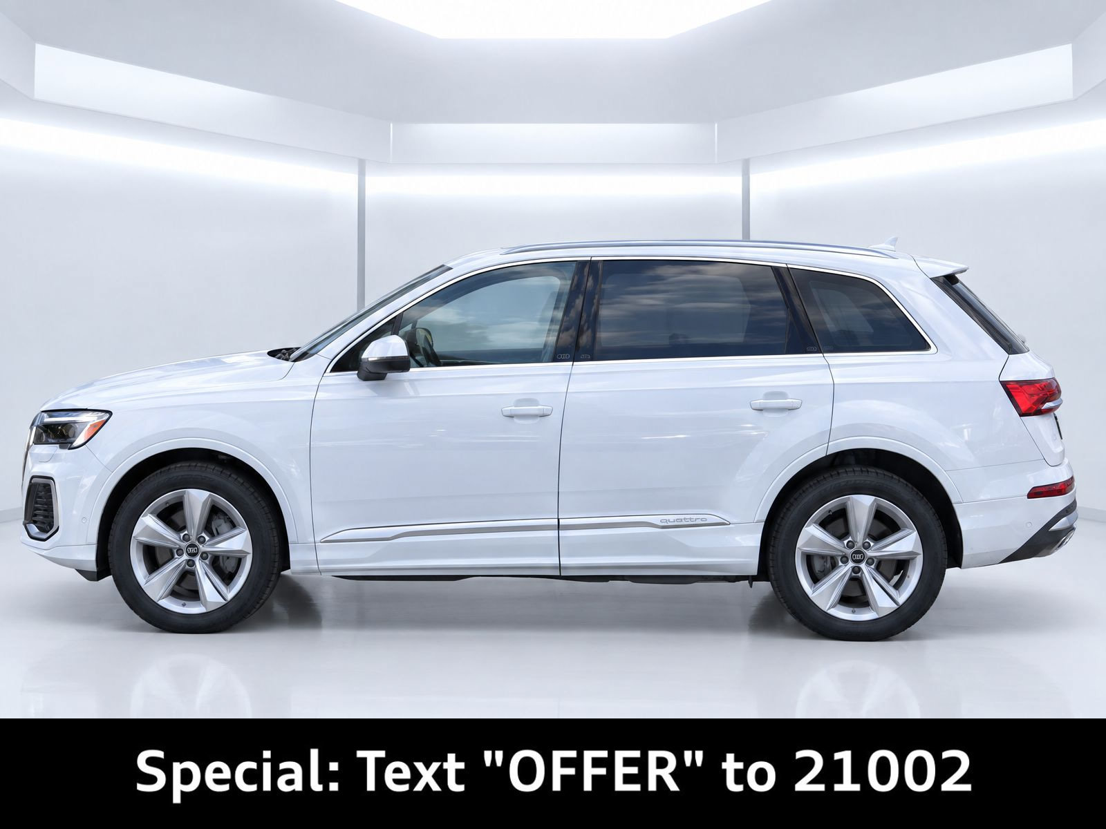 Certified 2025 Audi Q7 2.0T Premium w/ Convenience Package AWD/4WD image 6