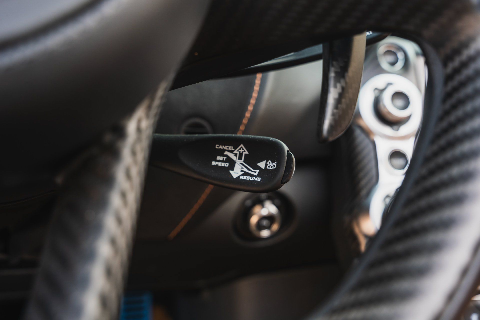 Used 2022 McLaren 765LT RWD image 47