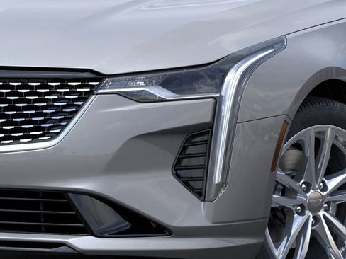 New 2025 Cadillac CT4 Luxury image 10