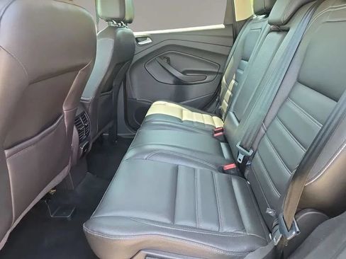 Used 2017 Ford Escape Titanium AWD/4WD image 10