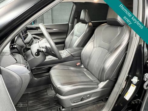 Used 2025 INFINITI QX60 Pure w/ Cargo Package AWD/4WD image 7