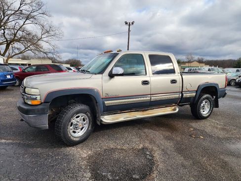 Used 2001 Chevrolet Silverado 2500 LS image 12