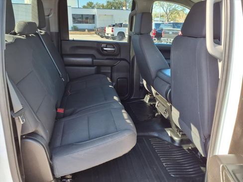 Used 2024 GMC Sierra 2500 Pro w/ Convenience Package image 16