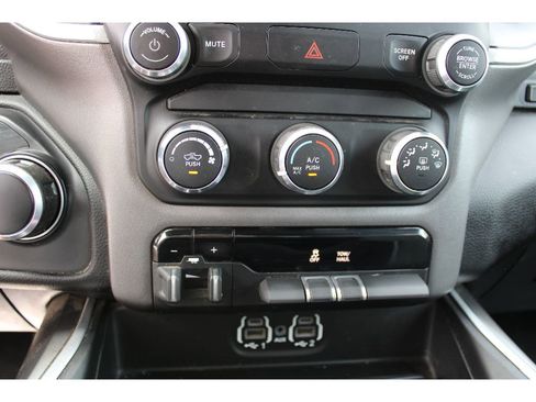 Used 2021 RAM 1500 Big Horn image 26