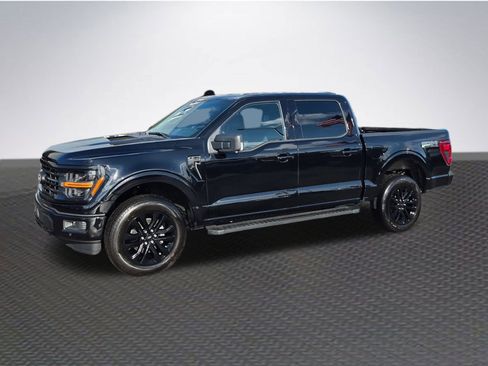 New 2025 Ford F150 XLT w/ Equipment Group 302A MID image 44