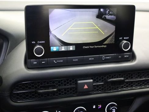 Used 2025 Honda HR-V LX image 24