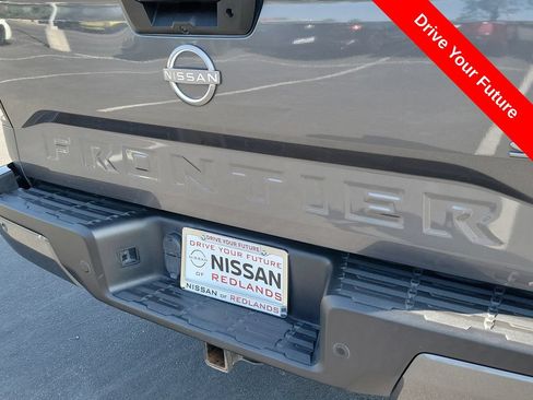 Used 2022 Nissan Frontier SV RWD image 27