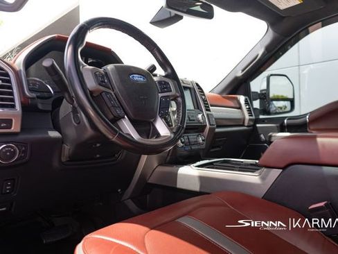 Used 2018 Ford F250 Platinum w/ Platinum Ultimate Package image 28