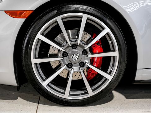 Used 2013 Porsche 911 Carrera 4S image 41