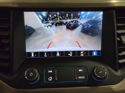 Used 2021 GMC Acadia Denali w/ Denali Technology Package image 29