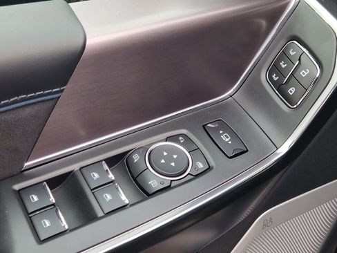 New 2026 Ford F250 Platinum AWD/4WD image 22