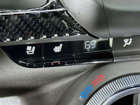 Used 2021 Chevrolet Camaro SS RWD image 22